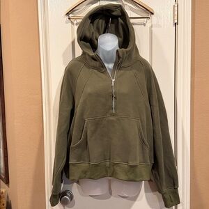 NWOT - Trendy Queen Green Cropped Pullover Hoodie. Sz XL
